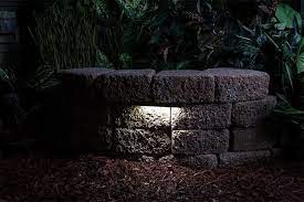 Led Hardscape Lighting Deck Step And Retaining Wall Lights W Mounting Plates Retaining Wall Lighting Hardscape Lighting Led Landscape Lighting