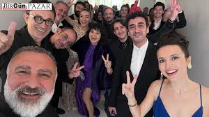 Cannes'da alkışlanmak