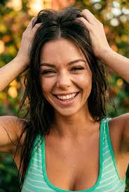 The warmth of the day energizes the spirit and renews purpose. ☀️🍃 This  image was generated by AI. No real person is depicted.