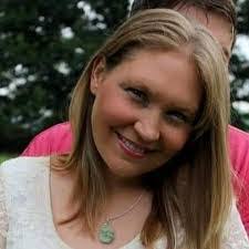 Kara Hillman's Instagram, Twitter & Facebook