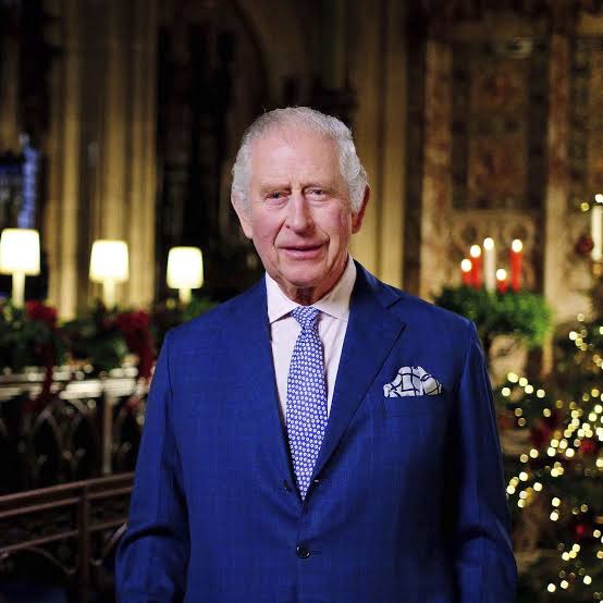 King Charles pays tribute to mother, Queen Elizabeth II, in first Christmas  message as monarch - The Globe and Mail