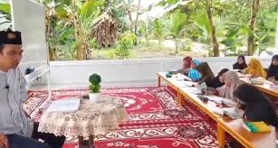 Sebab ada hukum merayakan ulang tahun dalam islam. Hoax Terserang Covid Ustadz Abdul Somad Saya Sehat Wal Afiat