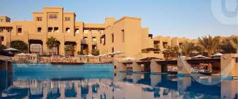 Holiday Inn Resort Dead Sea Al Deera Restaurant Is Serving Iftar Buffet In Holiday Inn Havi9ng A Wide Range Of Special Rama Resort Holiday Inn Jordan Tours