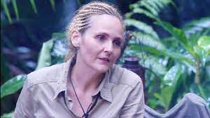 Helena fürst in der gesprächsrunde von talkerin sandra maischberger! Helena Furst Nahm Tochter Mit Nach Australien Ex Mann Cafer Furst Stellt Strafanzeige