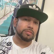 What is the best way to earn XP in Gran Turismo 7?