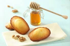Madeleine Aux Noix Et Au Miel Recette Recette Madeleine Recette Alimentation