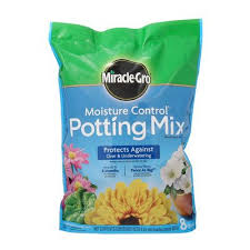 Potting soil is a medium for growing plants, herbs and vegetables. Pin On Plantitas