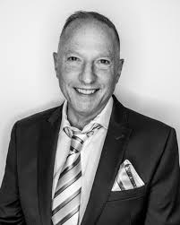 Designer Spotlight: Greg Comstock of Comstock Design. Comstock's vision for  the living room was driven by the overall aesthetic of organic modernism,  refinement and a dash of elegance. He created a unique