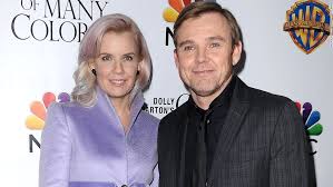 In summation, ricky schroder and his family have been a success in a field where most people crash and burn. Ricky Schroder And Wife Split After 24 Years Cnn
