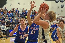 Beat-up Blue Devils can't keep up with Eagles this time