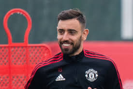 De bruyne has now won the award in two consecutive seasons, but fernandes has also been in brilliant form since arriving in england in january 2020. Manchester United Have A Solution To Their Bruno Fernandes Problem Manchester Evening News