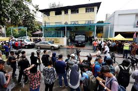 Remaja yang didakwa membakar pusat tahfiz darul quran ittifaqiyah di kampung datuk keramat sehingga menyebabkan. Tahfiz Fire Tragedy High Court Sentences Teenager To Imprisonment For The Murder Of 23 People Malaysia Malay Mail