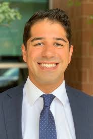 Erin Edney's Instagram, Twitter & Facebook