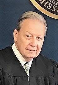 Commissioners mull salary policies for sheriff, other county offices