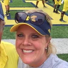 Katie Kavanaugh (@kavanauk)