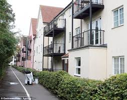 Nov 22, 2017 · fernando parrado, now 67, was only 22 when he was in a plane crash that left 16 survivors in the andes mountains for 72 days. Simon Cowell S Former Chauffeur Reveals Horrific Injuries After Acid Attack Daily Mail Online