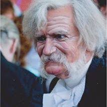 Michael Hulslander's Instagram, Twitter & Facebook