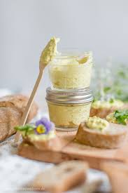 Ab Auf S Brot Einfacher Curry Frischkase Aufstrich Frischkase Aufstrich Rezepte Rezepte Mit Frischkase