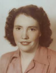 Melissa Ogle's Instagram, Twitter & Facebook