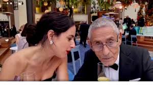 Y nuestros representantes chilenos, el equipo del agente topo, nominado en la categoría mejor documental, ya. Z03n7sngm2azim