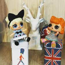 Ne Oluyor Burda Merakli Curious Qt Ve Jitterbug Dedikodu Yapiyor Ne Anlattiysa Artik Turncu Sacli Minik Cok Sasirdi Lolsurprise Lo Lol Dolls Cute Kids Dolls