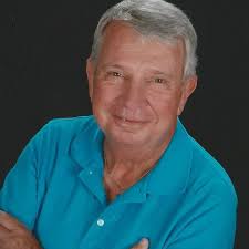 Decades-long search reunites man with woman he rescued