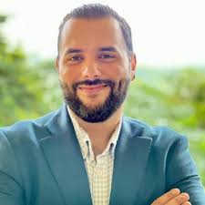 Rolando J. Mendez (he/él)