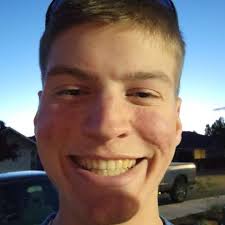 Maezie Cochrane and Luke Cochrane's Wedding Website