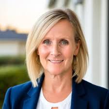 So excited to have my first Midsouth Emmy in hand for best morning  newscast! In the early hours of May 19th we made the decision to field  anchor the show from the