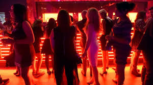 Les discothèques se battent pour leur survie. Deconfinement Comment Les Boites De Nuit Envisagent De Rouvrir