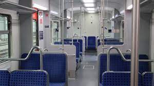 Berlin u bahn, subway, tube or underground is a transit system serving the city of berlin (germany) with the urban, suburban & commuter train, the tram, the bus or the ferry. S Bahn In Munchen Wie Alte Zuge Aufgemobelt Werden Munchen Sz De