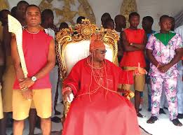 Palace officials in warri have today april 5 officially announced the passing of ogiame ikenwoli, the olu of warri in delta state. Oba Of Benin In Historic Visit To Olu Of Warri Punch Newspapers