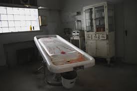 Embalming Table Inside Abandoned Funeral Home Oc Funeral Home Home Funeral