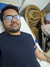 A MEMORABLE GROUP PHOTO WITH MR. KHALID BASHIR ( LATE ) ADD COLLECTOR  CUSTOMS & Syed Javaid Nisar FROM LEFT TO RIGHT : FAROOQ TASNEEM, MEHR  RAFIQUE, MR. KHALID BASHIR, MR. RAUF