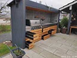 Kompakte Aussenk Che Grillforum Und Bbq Grillingideas Grillrecipes Grillingrecipes Healthygrilling Gri Outdoor Bbq Kitchen Outdoor Grill Outdoor Bbq