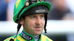 Jockey Robert Winston announces retirement