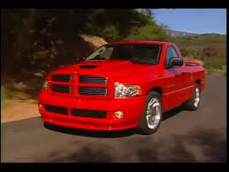 It was introduced at the january 2002 north american international auto show, but was not put into production until 2004. Dodge Ram Srt 10 2004 Youtube
