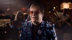 See Elton John Dave Grohl And More Sing God Only Knows Elton John Stevie Wonder Famous Musicians