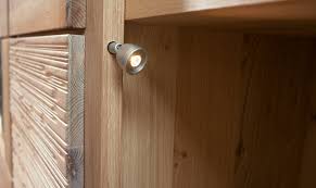 Flur neu, schöner eingangsbereich flur neu gestalten zuhausewohnen, langer schmaler flur neu this flur neu gestalten graphic has 24 dominated colors, which include light gray, spanish gray, dim. Die 10 Besten Einrichtungsideen Fur Einen Schmalen Flur Planungswelten