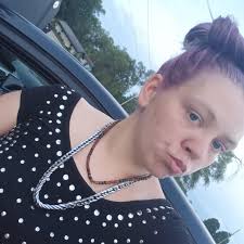 This homewrecker is in Indiana. She lures men with money and scams them  into spending money