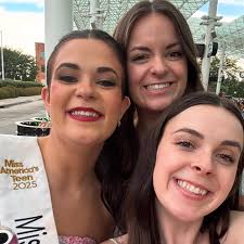 lauren lander (@laurenlanderr) · Instagram photos and Reels