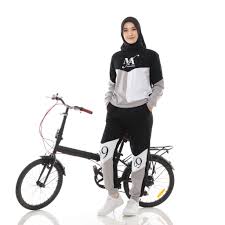 Maybe you would like to learn more about one of these? Harga Baju Olahraga Muslimah Terbaik Agustus 2021 Shopee Indonesia