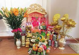 Ngày vía thần tài rất nhiều người đổ xô đi mua vàng lấy may. Cung Ngay Via Tháº§n Tai NhÆ° Tháº¿ Nao Ä'ung Chuáº©n Nháº¥t