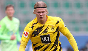 Erling haaland is a norwegian professional footballer. Borussia Dortmund Erling Haaland Nimmt Kampf Um Pokal Einsatz Auf