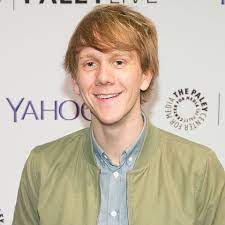 Josh Thomas Please Like Me Interview Vanity Fair