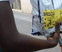 Insa, depinde foarte mult de context. Mail Soc Al Unei Firme Nu Ne Mai TrimiteÅ£i Curieri De Culoare N O SÄƒ Le Permitem Accesul Evenimentul Zilei