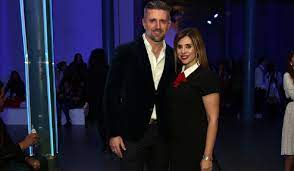Lindissima musica que foi feita com muito amor para o seu filho duarte. Monica Sintra Surpreende Com Novo Namorado Saiba Quem E O Modelo Que Conquistou A Cantora