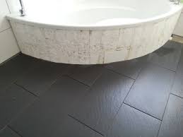 So kann die badewanne auch als dusche. Fliesen Rund Schneiden Mit Nassschneider I And Diy Heimwerkerblog