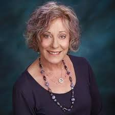 Joann Pool's Instagram, Twitter & Facebook