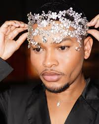 Corey Adrian 𝕋𝕙𝕖 𝔻𝕠𝕝𝕝 (@coreyxadrian) • Instagram photos and videos